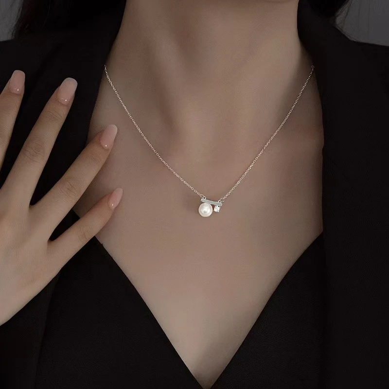 识恩 钛钢项链 轻奢气质新款几何仿珍珠锁骨链时尚百搭高级感颈链