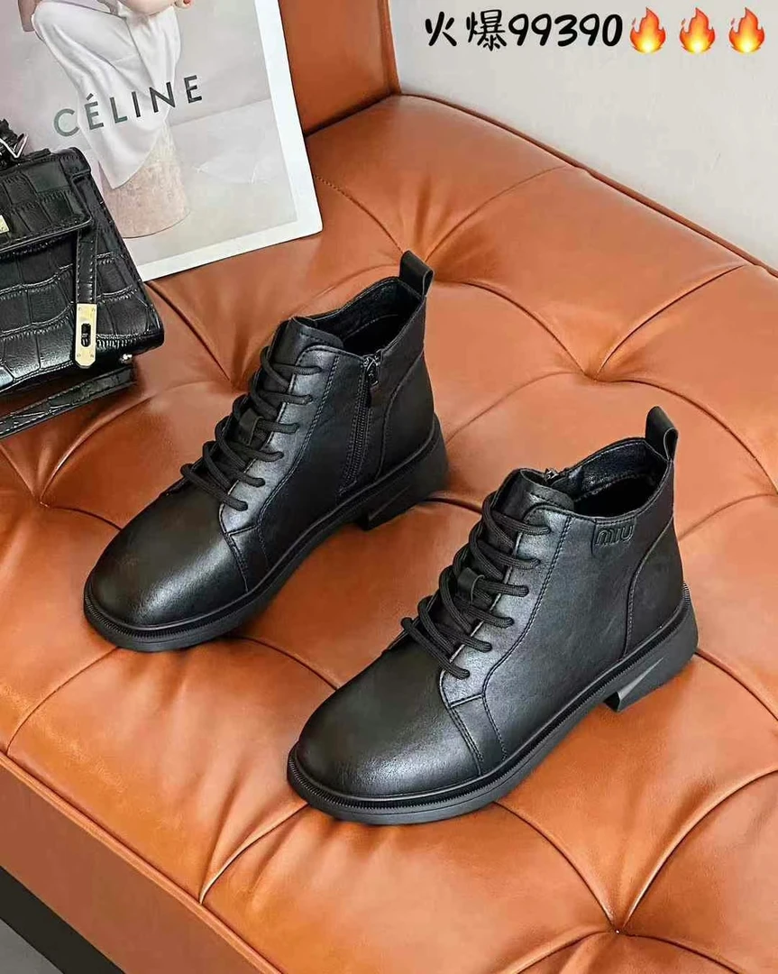 2024年新款女鞋短靴跟高3.5厘米软底舒适百搭轻便