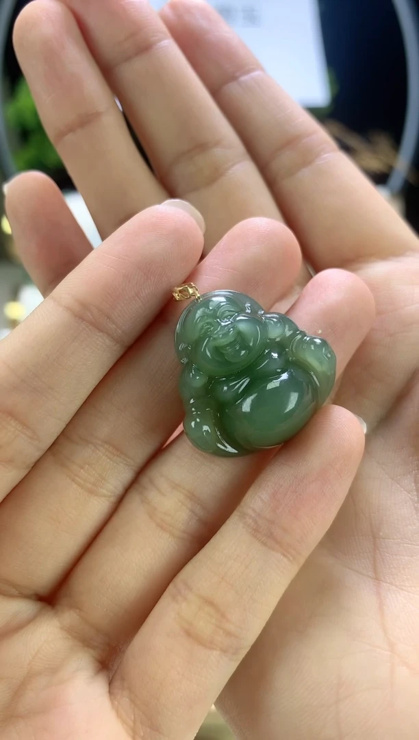 【闪购商品】和田玉颈饰18K金镶嵌吊坠（25mm）