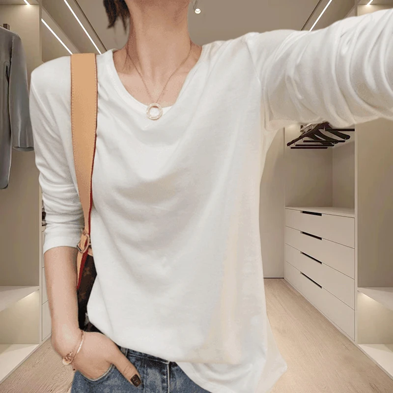 秋季时尚显瘦打底衫遮肚上衣宽松U领正肩上衣秋季女新款显身材潮