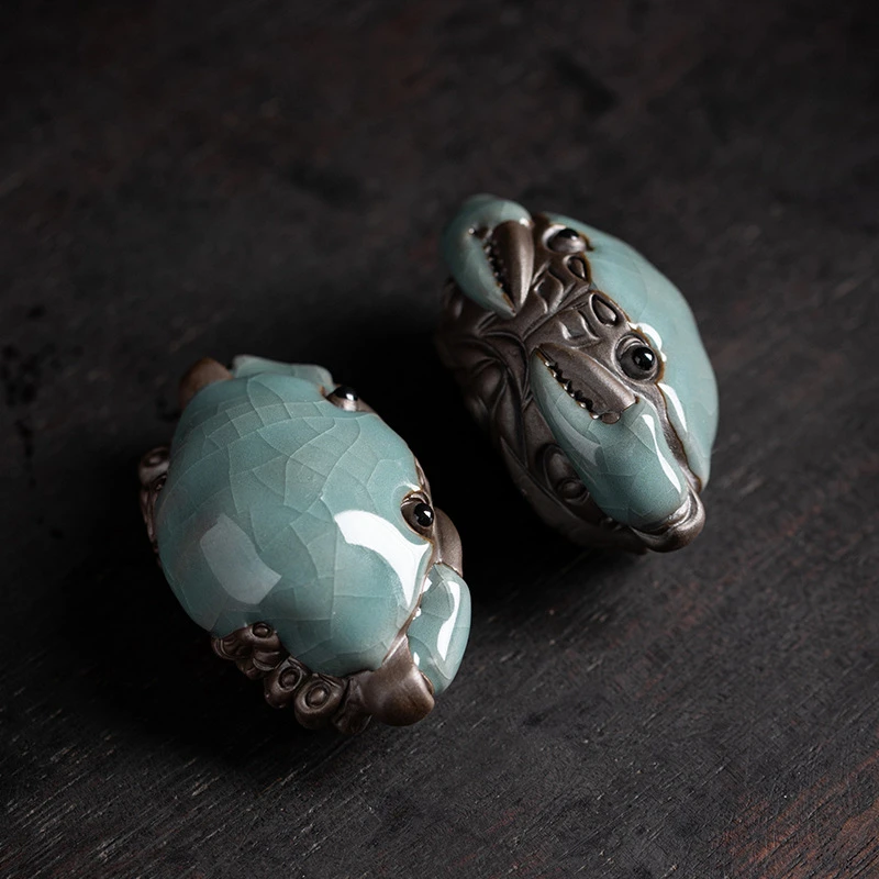 陶瓷小螃蟹茶宠摆件哥窑手工把玩螃蟹可养茶玩创意茶台茶桌装饰品