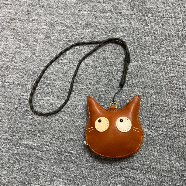 福利猫咪植鞣牛皮零钱包收纳包小便携式