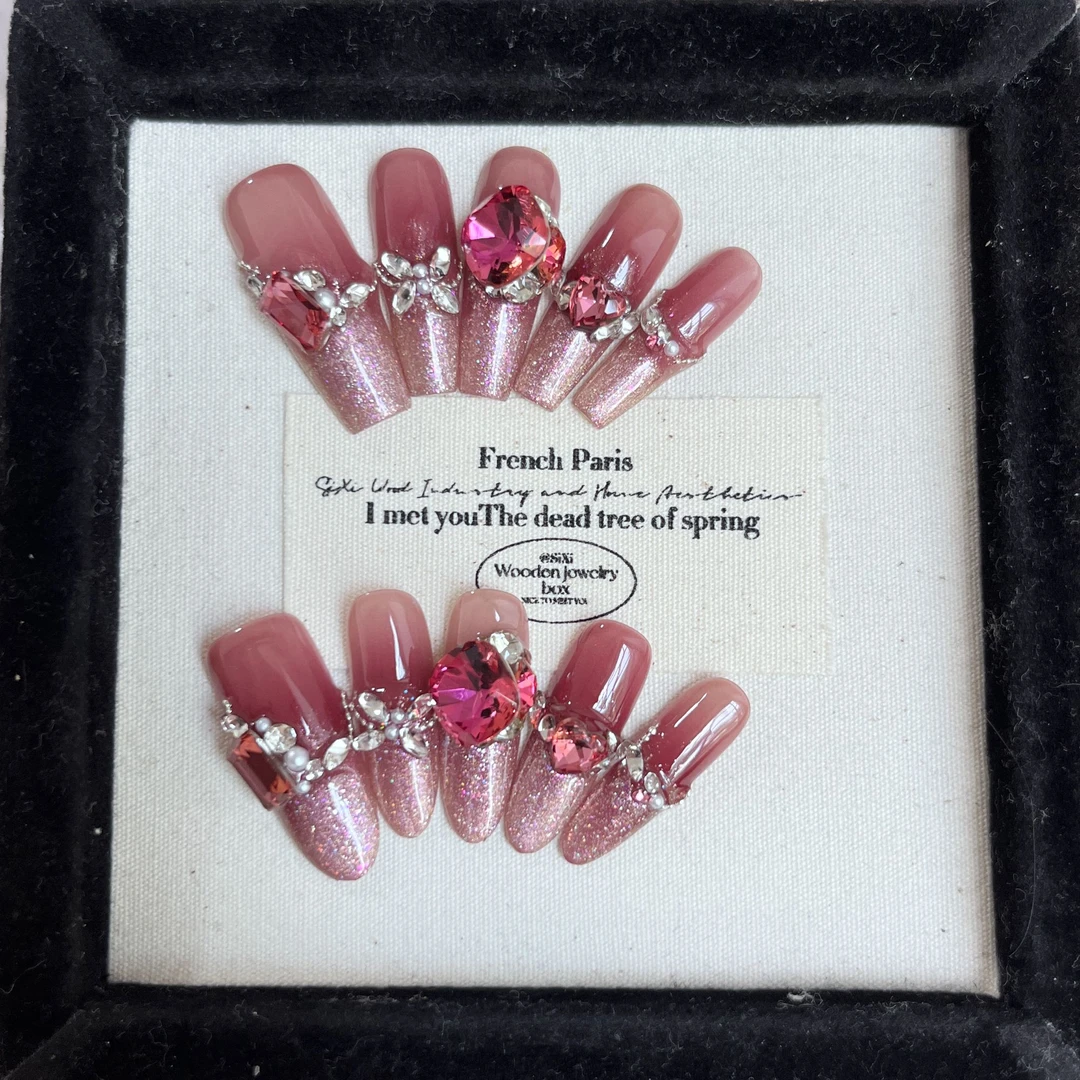 【玫瑰荔枝】——纯手工穿戴甲