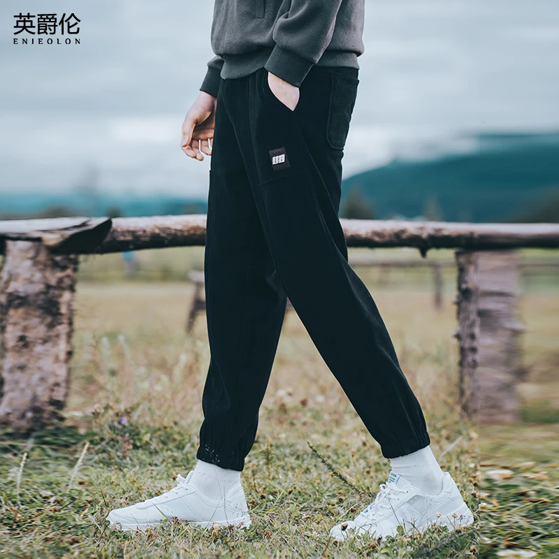 秋冬男士雪尼尔厚实休闲长裤 潮牌纯色束脚运动裤小脚裤男KZ9103