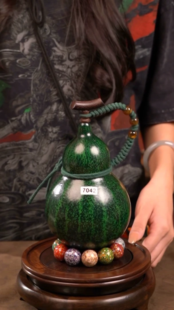 【闪购商品】漆艺酒葫芦 不包手串及旋转底座7042