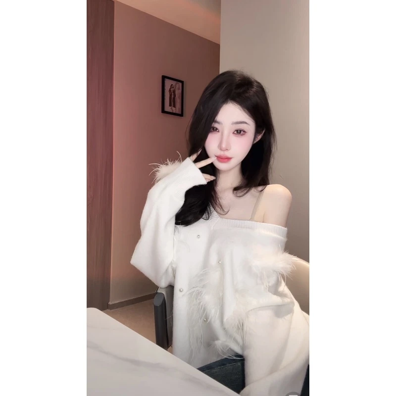 【告白气球】 加厚鸵鸟毛V领毛衣DYTY-23097482