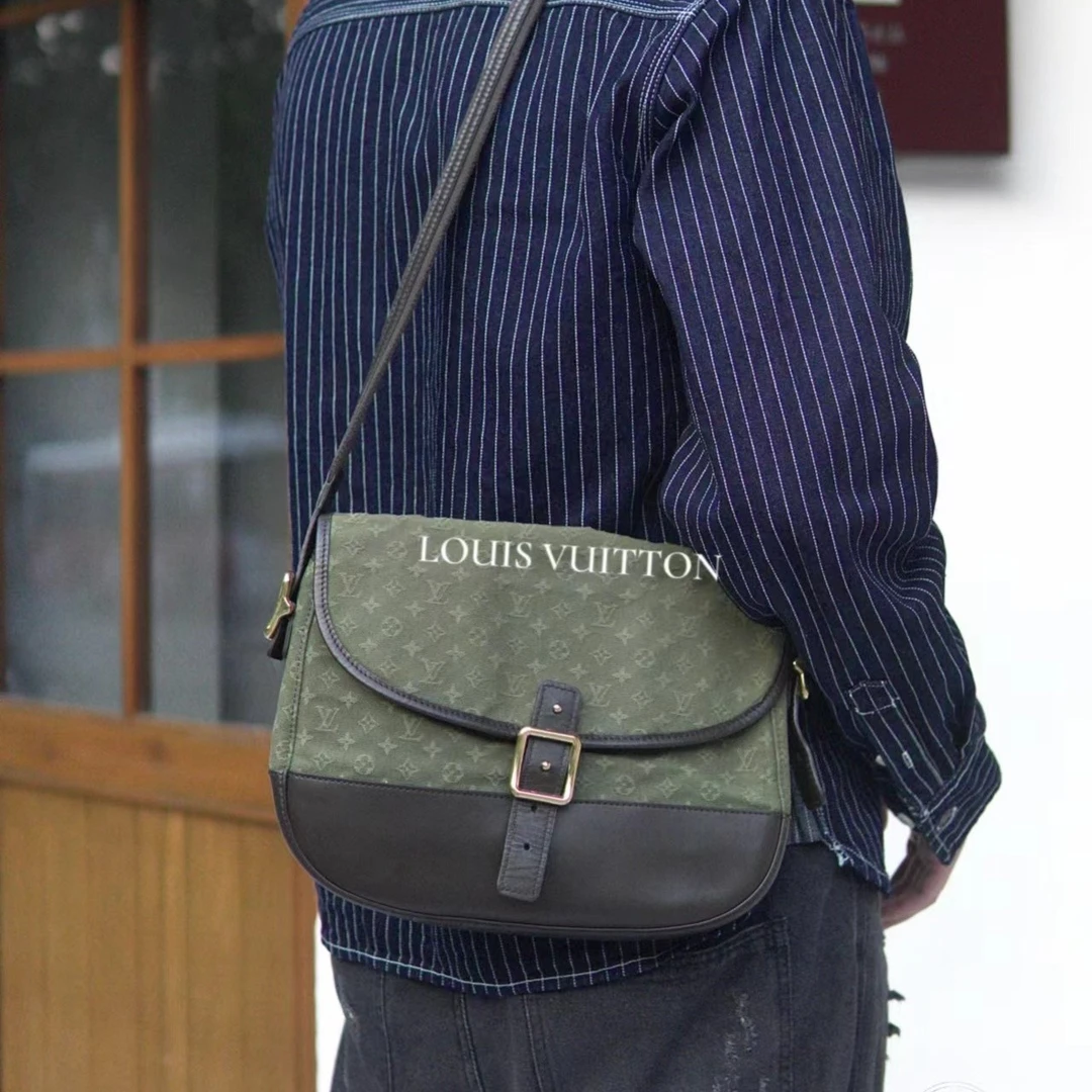 95新 LouisVuitton/路易威登 玖拾限定牛仔色丹宁蛋蛋邮差斜挎包