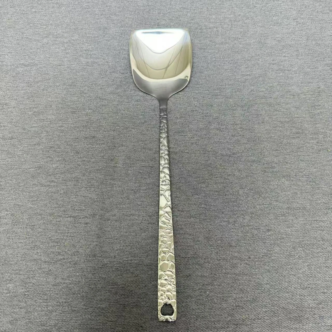 2-091 Chockmen 花纹方柄锅铲 宽约7CM 长约31CM