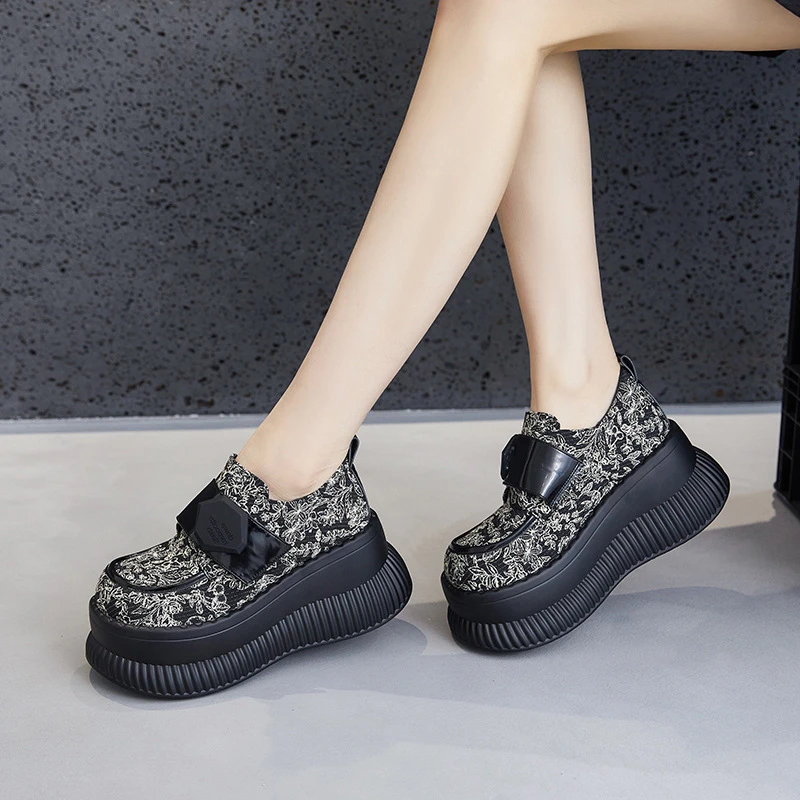 厚底乐福鞋女2024春夏新款一脚蹬小个子内增高女鞋百搭新中式鞋子