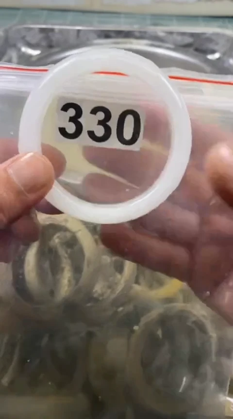 【闪购商品】石英质玉手镯未镶嵌5758