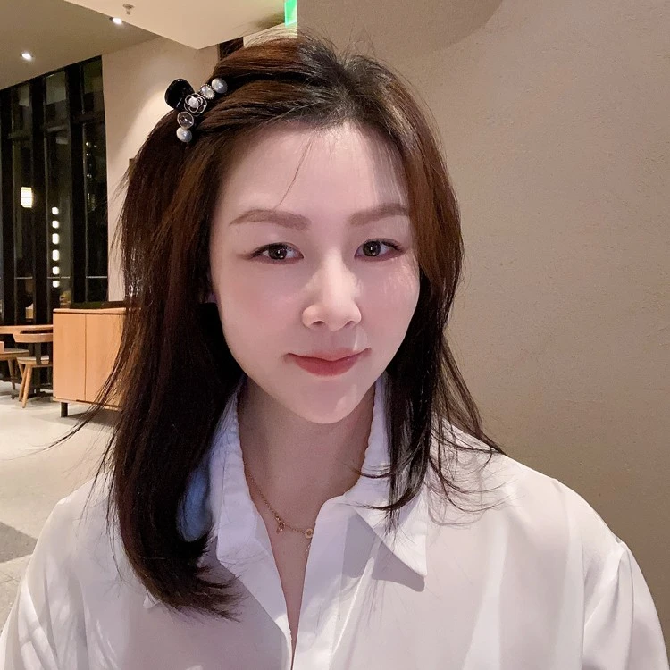 非金属树脂发饰 永不过时的优雅~山茶花小香风刘海抓夹