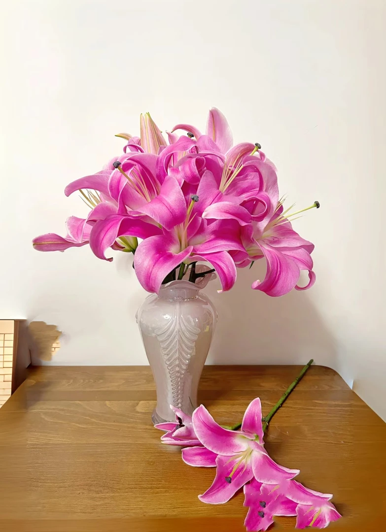 罗宾百合 花苞需醒花 云南基地直发 发出无法拒收