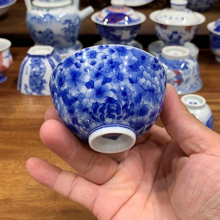 柴窑青花万花鸡心杯