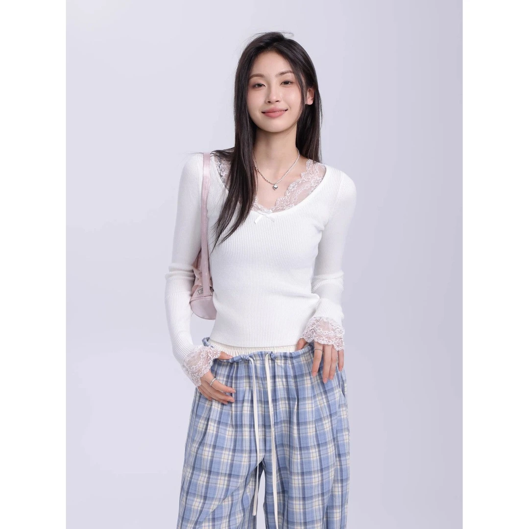 舒肤绒磨毛复古蕾丝拼接内搭长袖上衣女秋慵懒打底衫套头德绒加厚