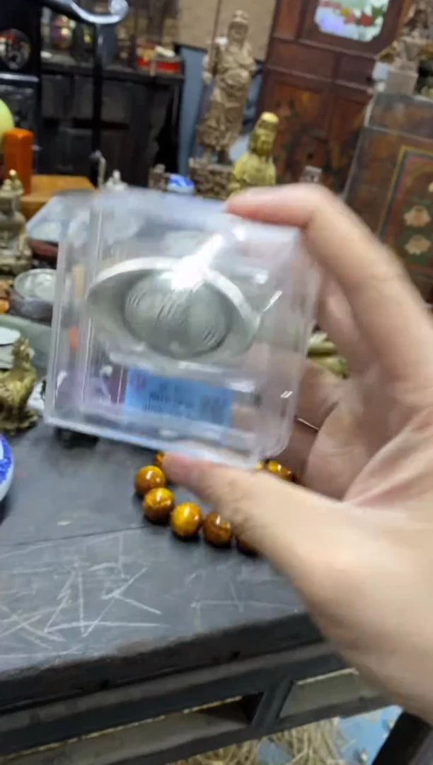 【闪购商品】瓷摆件1