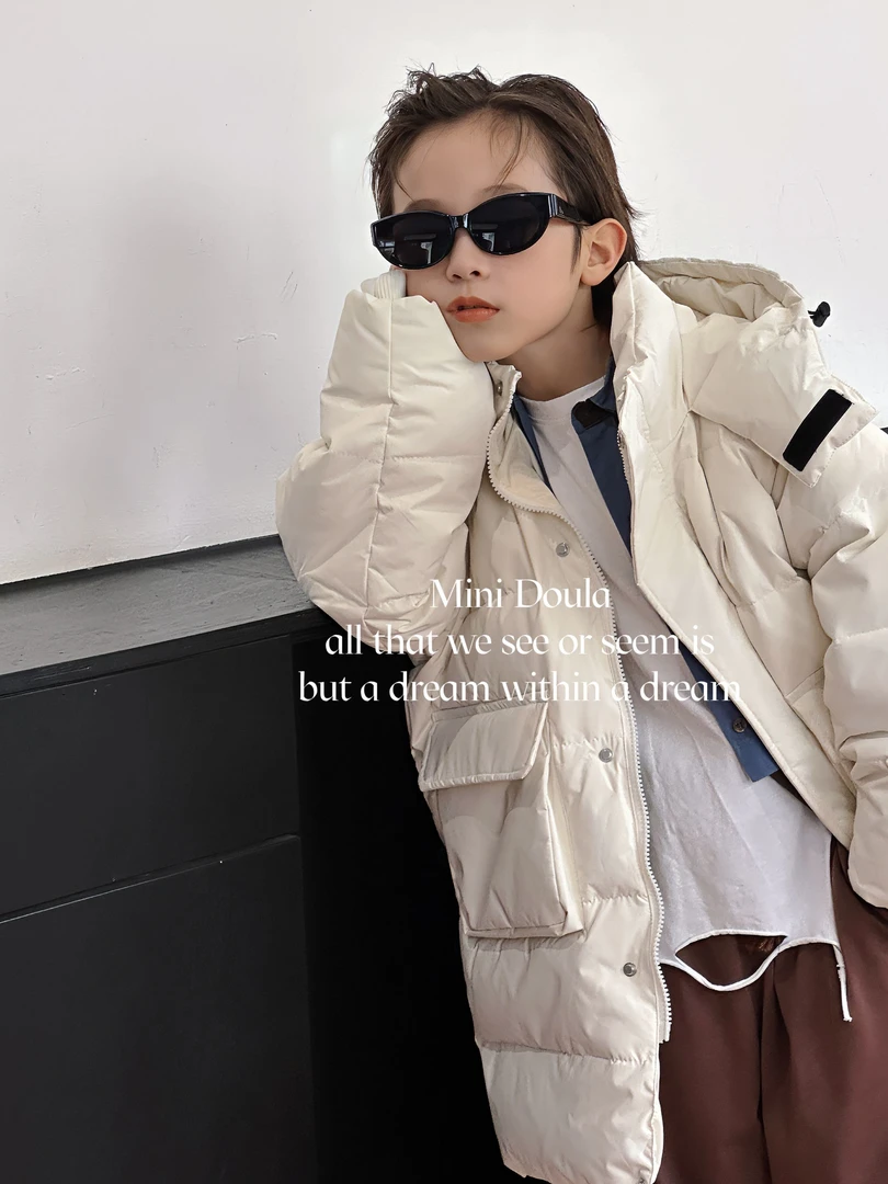 2025冬季新款时尚韩版儿童防寒服加长加厚字母印花连帽保暖外套