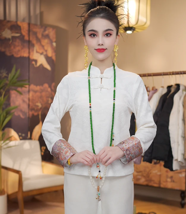 《织画-打底衫》重磅立体织花拼接小衫