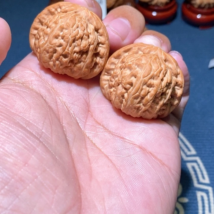 文玩核桃吊坠?****台白石子
