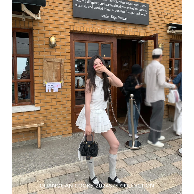 圈圈cooky 魅力磁场 miu系绑带无袖上衣女显瘦百褶半裙休闲两件套