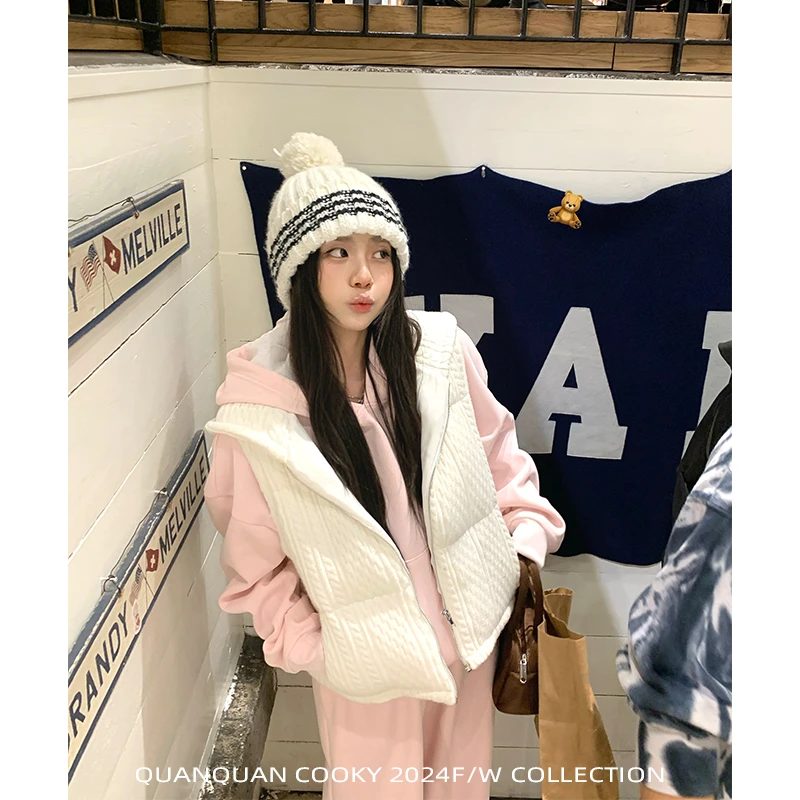 圈圈cooky 冰岛恋歌 肌理感连帽棉服马甲女L0520W