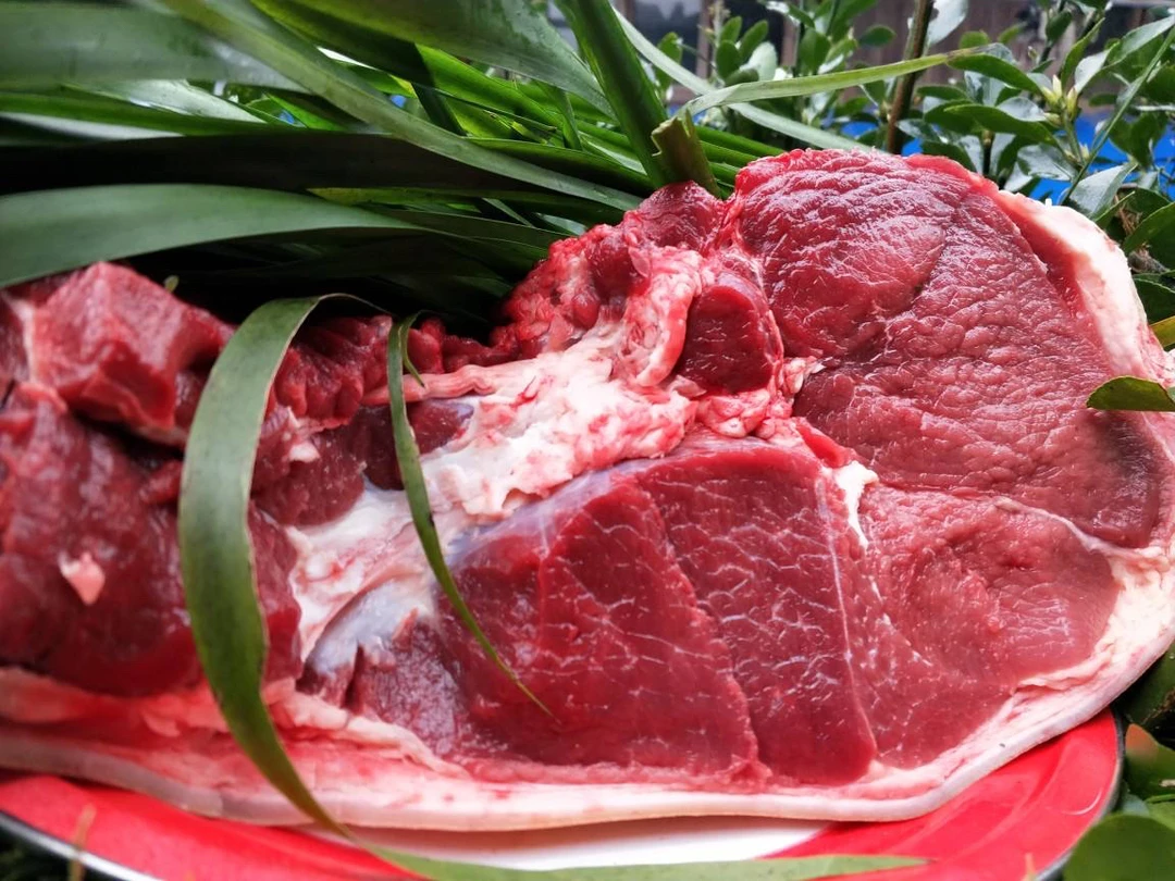 贵州高原土黄牛带皮腿肉