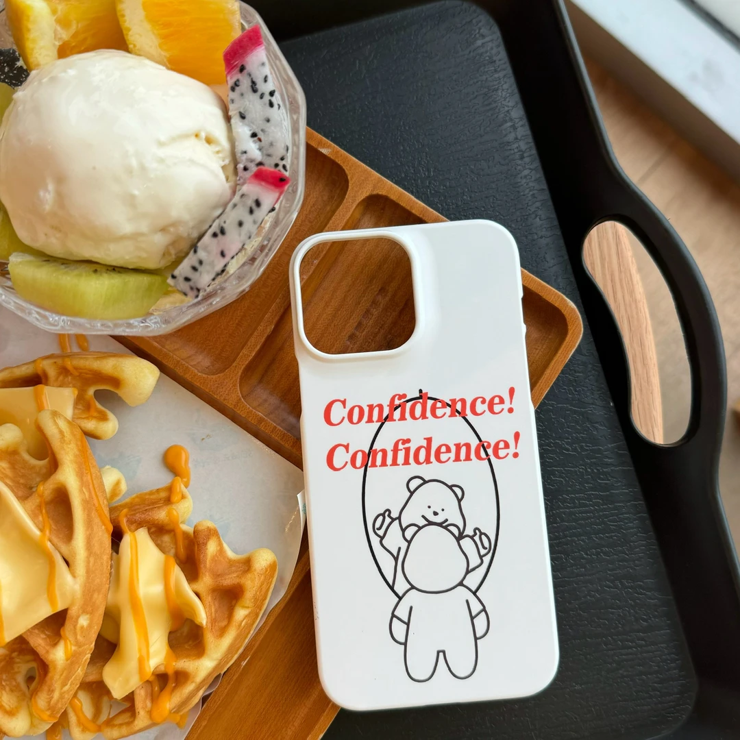 Fevers37.2°C“自信小熊”适用于15/14/13手机壳可爱简约全包防摔