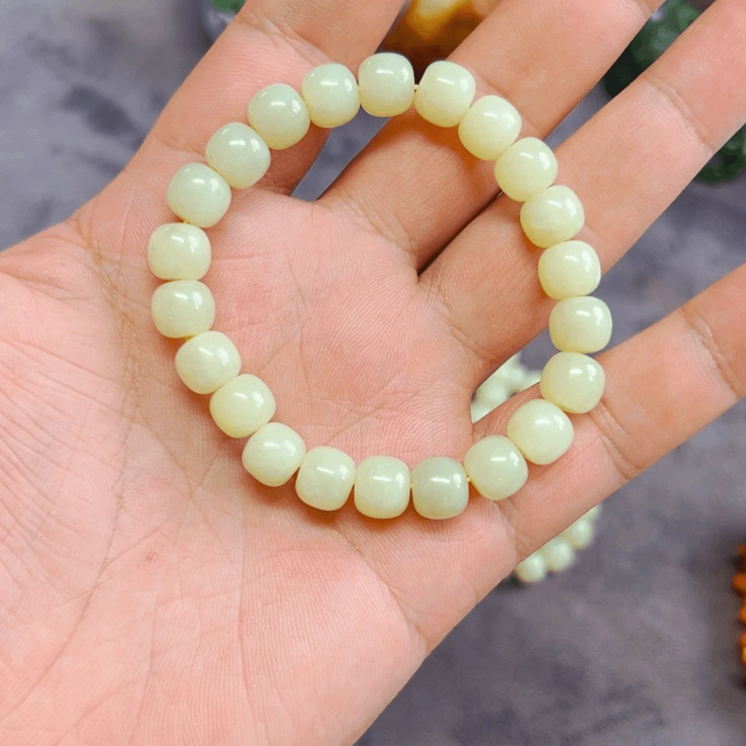 新疆和田玉单圈8+葡萄肉（多样性发）