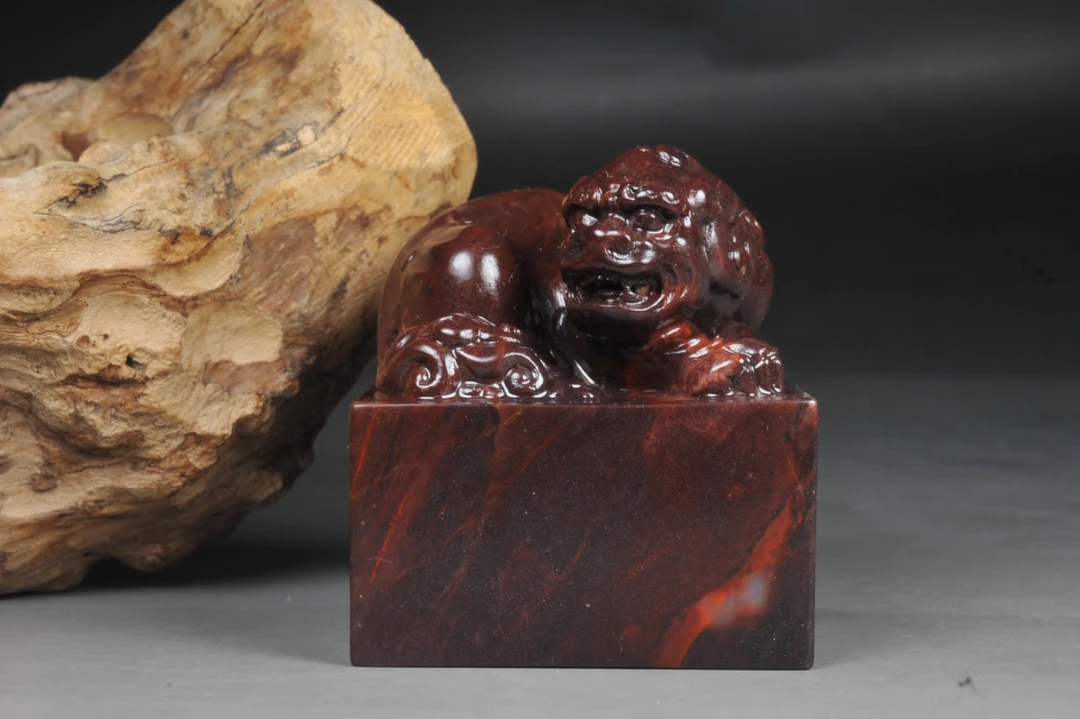 寿山石～满金沙月尾紫