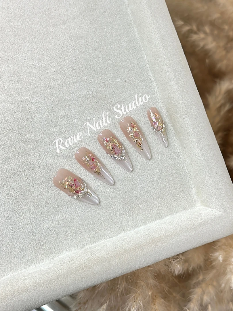 【圆舞曲】rarenailstudio纯手工穿戴甲