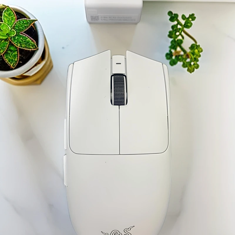 99新 Razer/雷蛇 毒蝰V3PRO专业版轻量化无线电竞鼠标