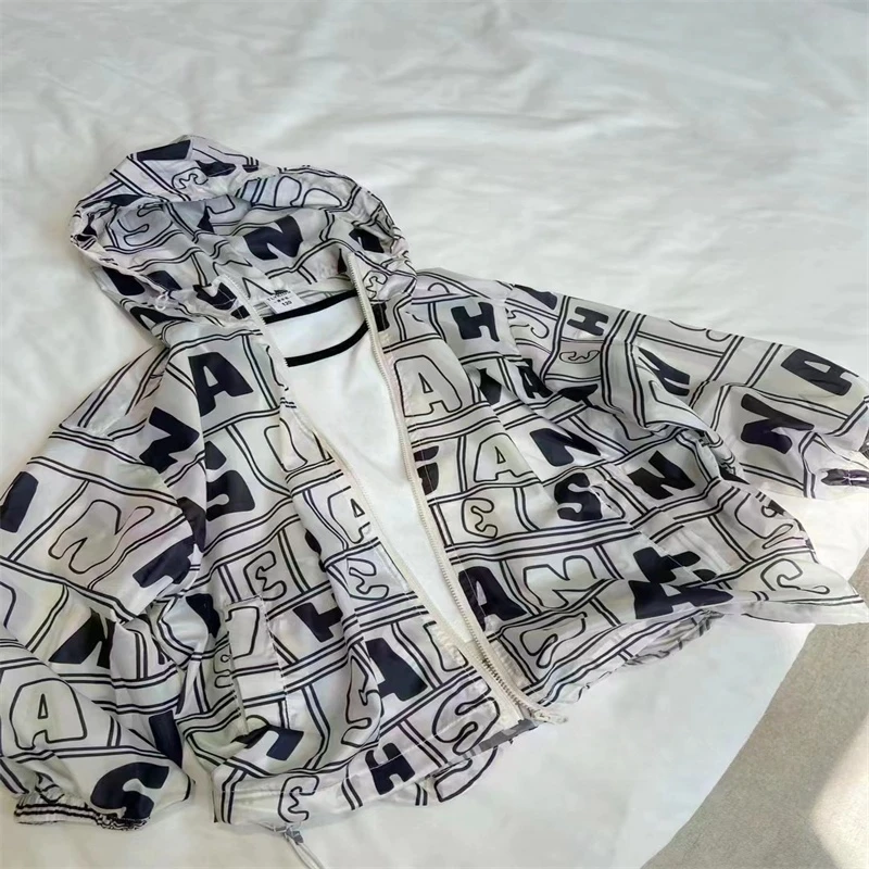 830儿童时尚休闲大字母防晒衣-8858