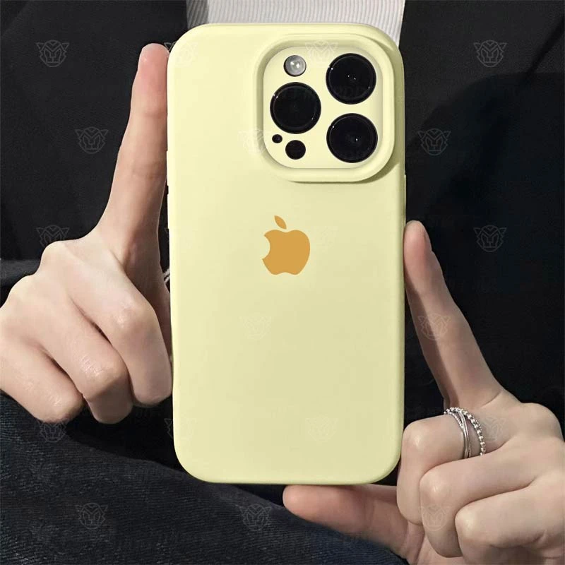 奶黄色苹果16ProMax液态硅胶适用iPhone15高级感14pro手机壳13/12