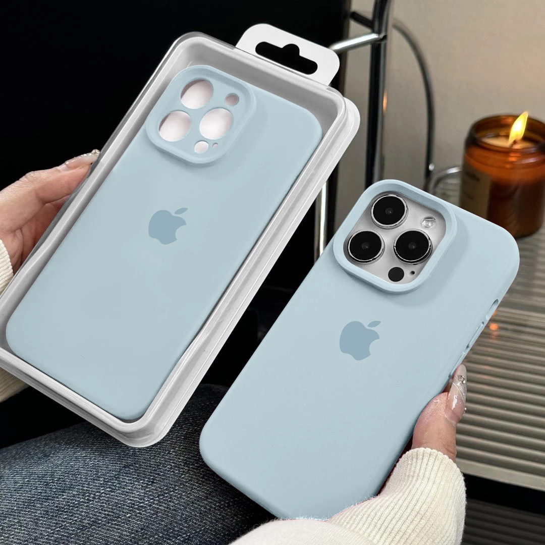 新天蓝适用iPhone16ProMax液态硅胶苹果15手机壳14/13/12简约防摔