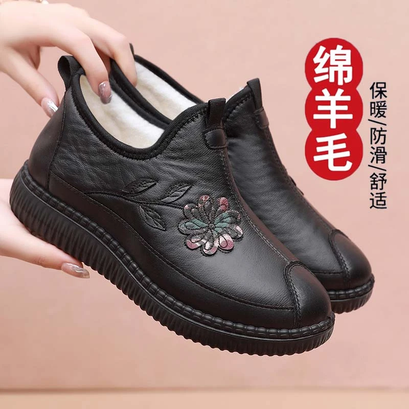 冬新款老北京棉鞋女加绒保暖绵羊毛时尚绣花妈妈鞋皮面防滑雪地靴