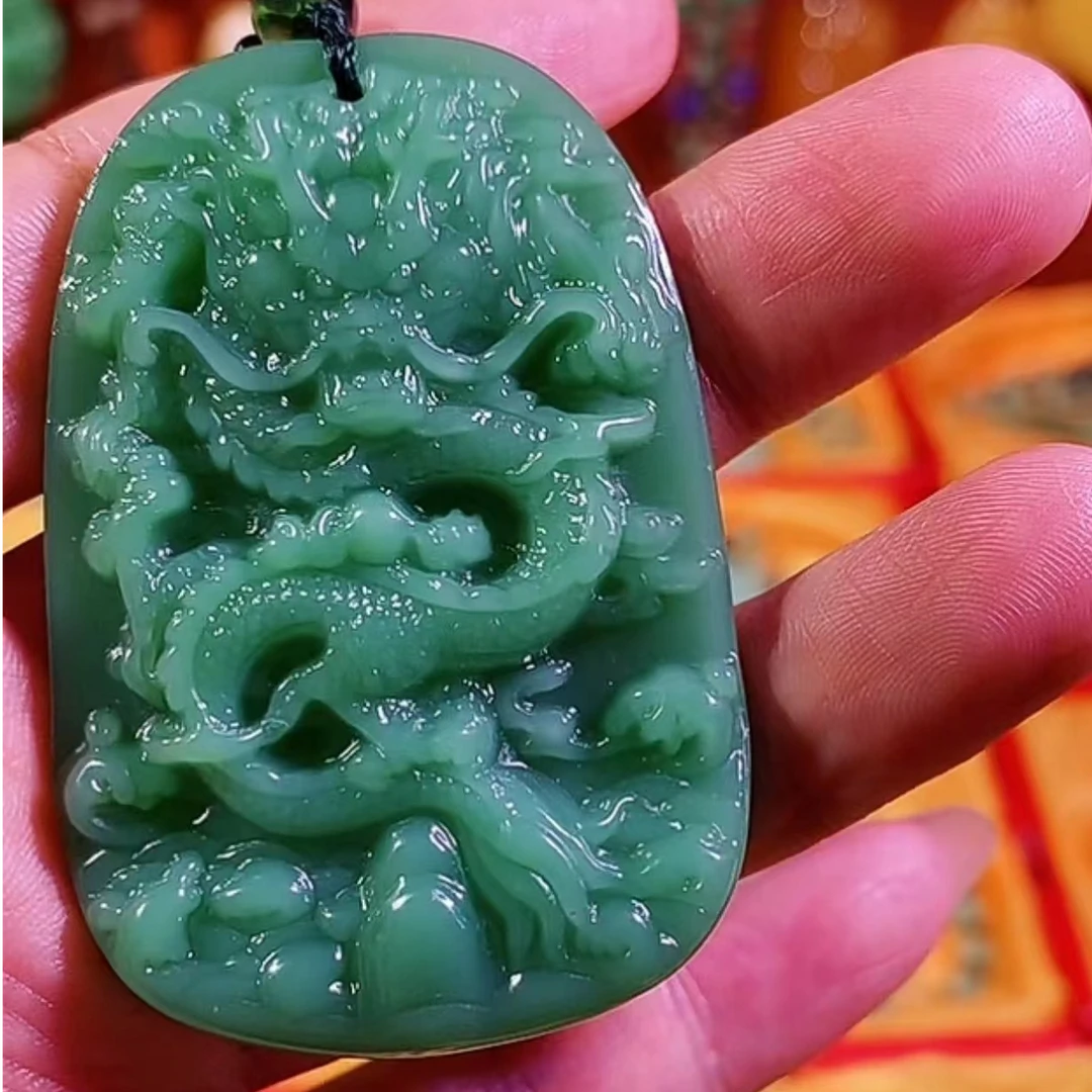 2粉丝福利深色龙牌吊坠百搭款