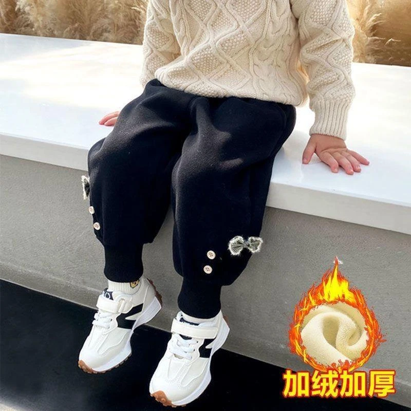 女童束脚卫裤加绒一体绒洋气冬款宽松中厚开裆裤1到3岁宝宝绒裤子