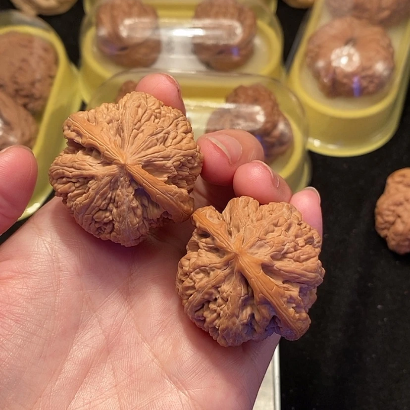 【闪购商品】文玩核桃把件起***我