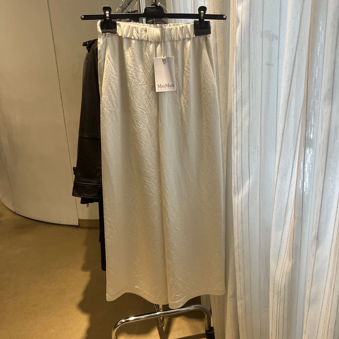 全新未使用 MaxMara Accanto 纯色休闲宽松长裤