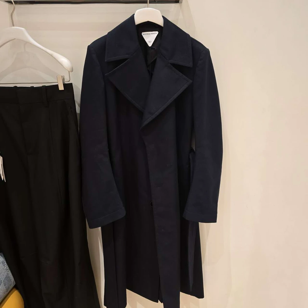 全新未使用 BOTTEGA VENETA/葆蝶家 BV 长款收腰风衣外套