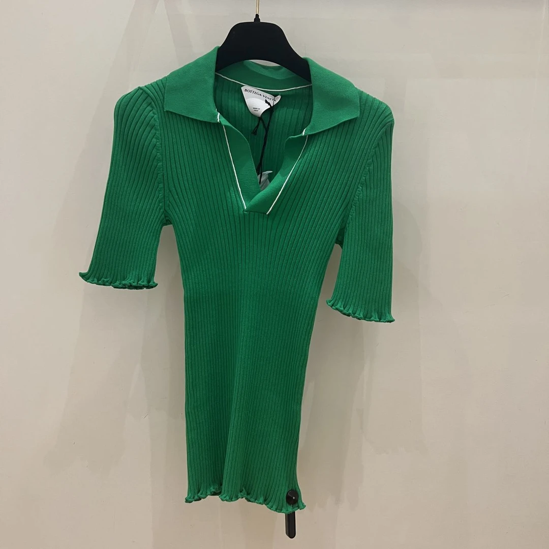 全新未使用 BOTTEGA VENETA/葆蝶家 绿色针织时尚polo