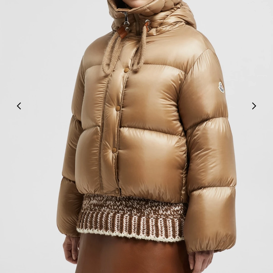 全新未使用 MONCLER 盟可睐  BOREY 女士蒙口连帽羽绒服