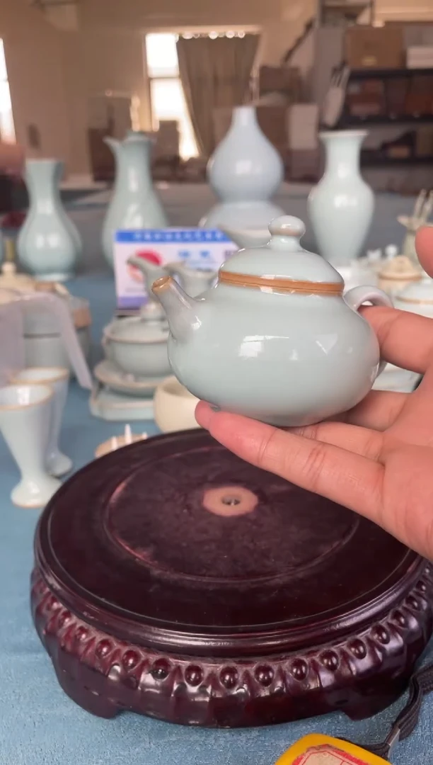 【闪购商品】汝瓷容天壶x