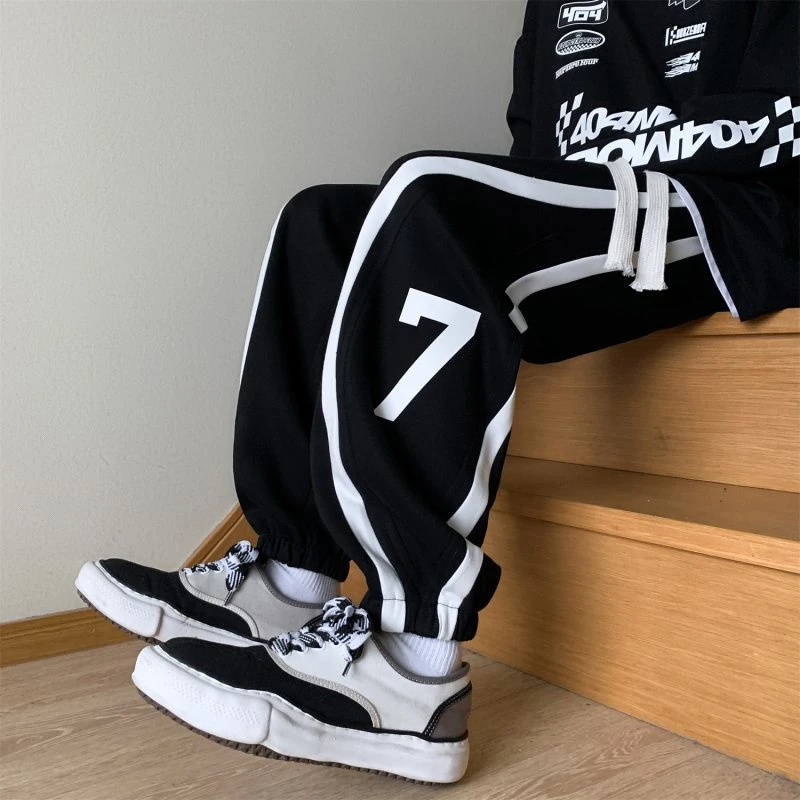 2024秋冬新款潮牌字母印花休闲裤百搭束脚裤男运动裤网红宽松卫裤