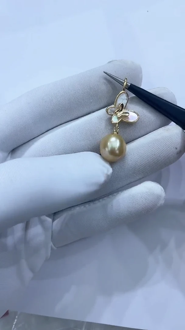 【闪购商品】海水珍珠吊坠(不含链)银S925镶嵌海水南洋金珠吊坠