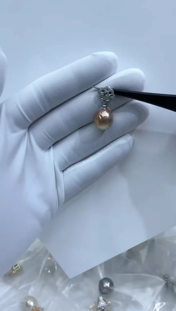 【闪购商品】淡水珍珠吊坠(不含链)银S925镶嵌淡水珍珠吊坠