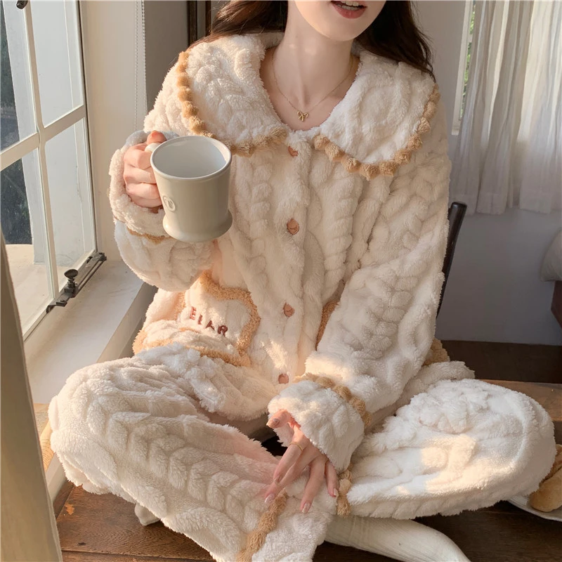 睡衣女秋冬新款可爱卡通开衫珊瑚绒提花绒保暖加厚家居服套装