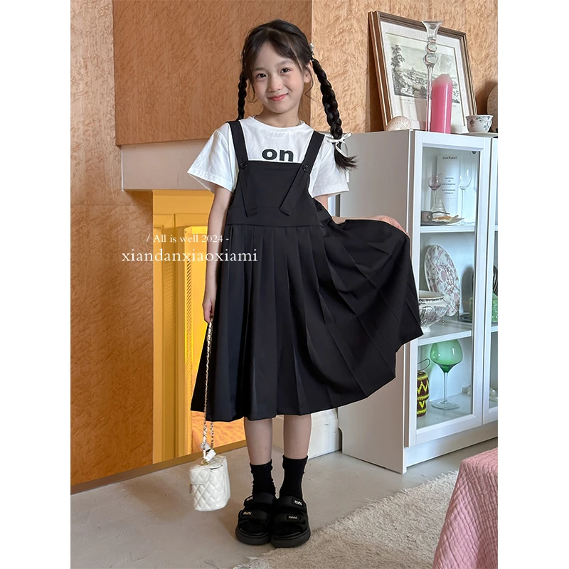 咸蛋小虾米童装2024年夏新款韩国女童学院风百褶背带裙+短袖套装
