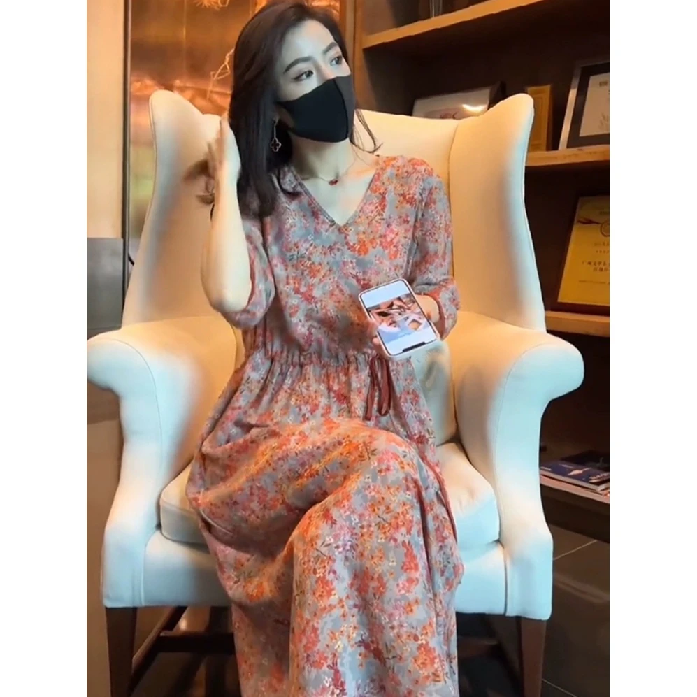 6968#夏季法式碎花连衣裙胖mm收腰遮肚子休闲小众