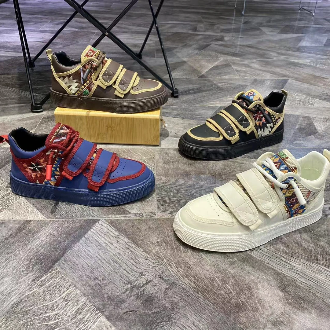 秋季运动风时尚休闲鞋休闲春季软底潮流时尚单鞋低帮男士韩版