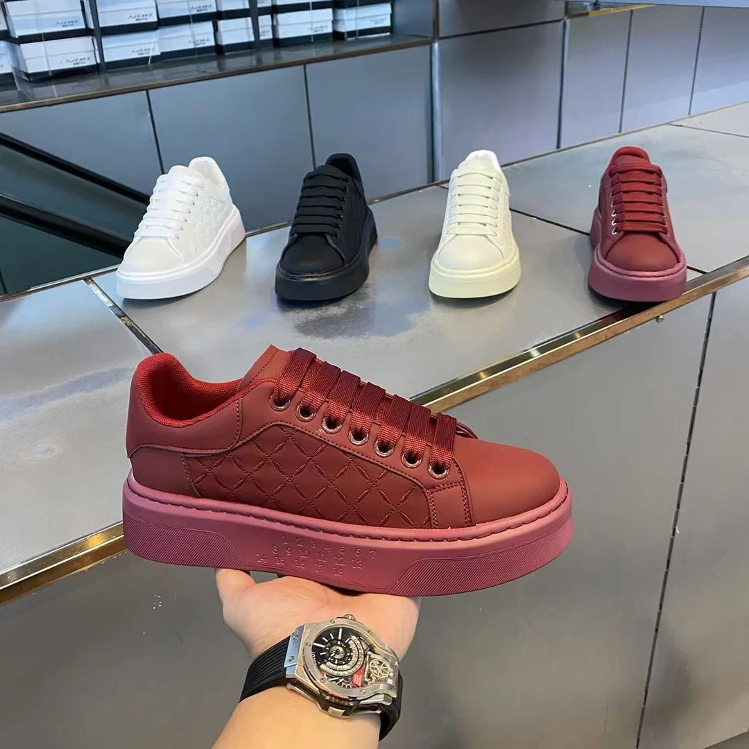 2024秋季时尚新款潮流百搭舒适个性男款休闲鞋（皮鞋码）